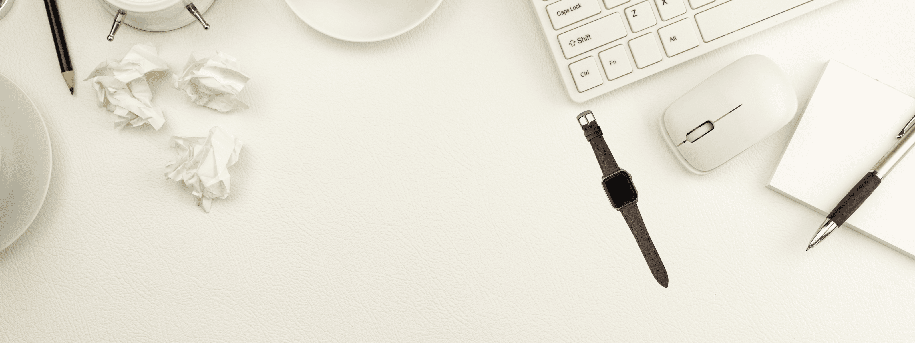 仕事用に贈りたい革製品の選び方 -ちゃんと使えて、ちゃんと残る革小物-