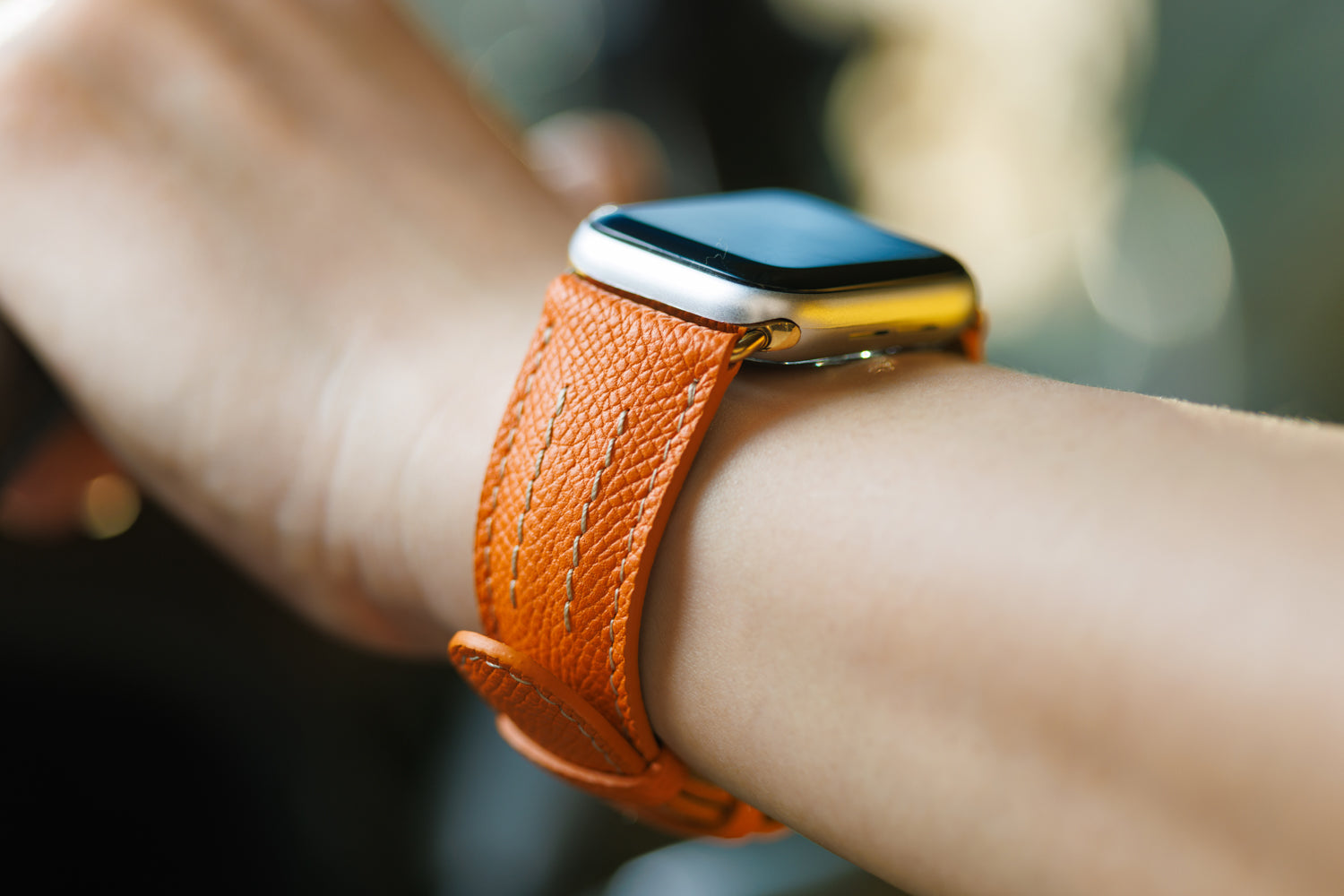 ワープロラックスというレザーについて|AppleWatch用高級レザーバンドYUTORI